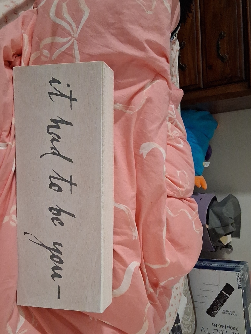 "It Hard To Be You" Rustic Wooden Wall Sign White with Grey Writing. New 18x7